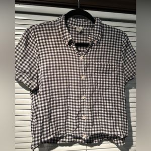 Cropped gingham button-up tee